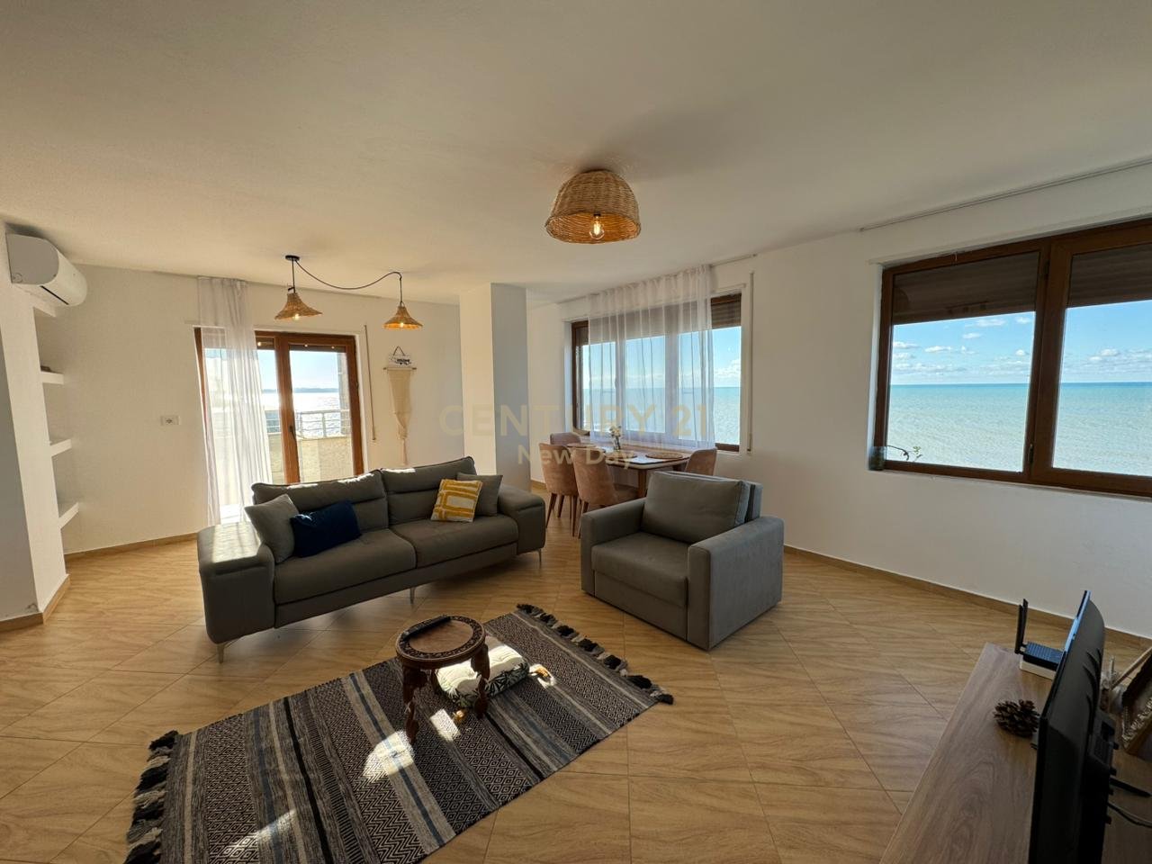 Apartament 1+1 Full Pamje Deti  Me Qira në Currila, Durrës - 700€ | 70 m²