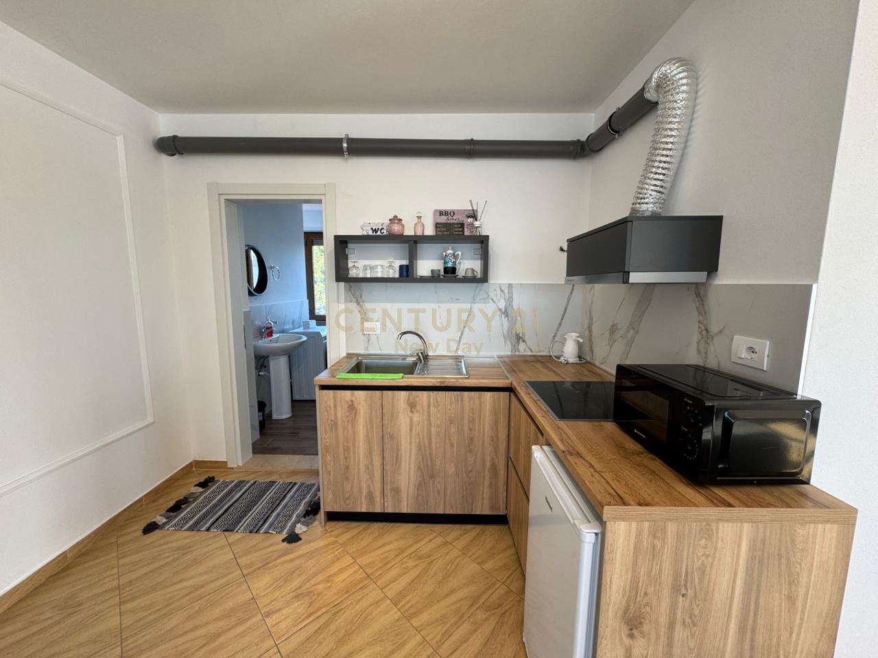 Apartament 1+1 Full Pamje Deti  Me Qira në Currila, Durrës - 700€ | 70 m²