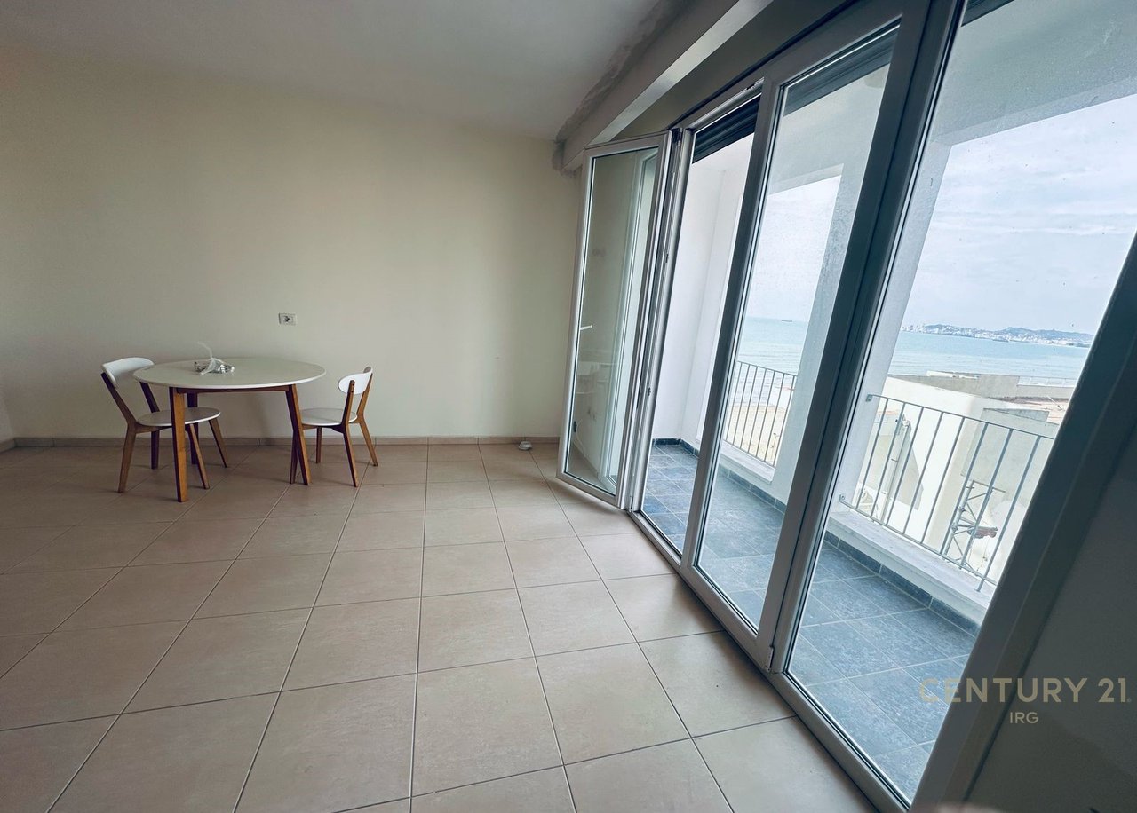 Appartamento 2 + 1 in vendita a Shkëmbi i Kavajës