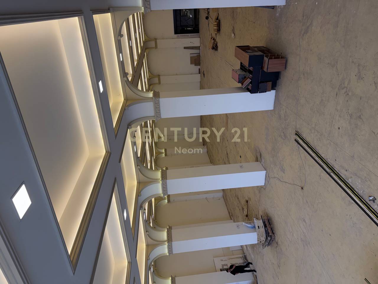 Locale Commerciale in Affitto – Casa Italia