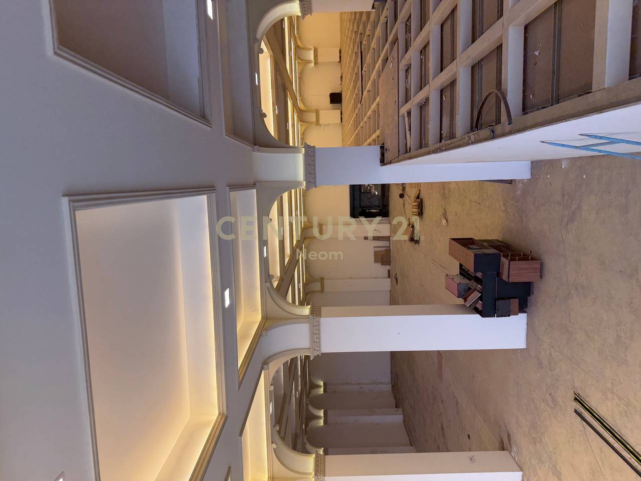 Locale Commerciale in Affitto – Casa Italia