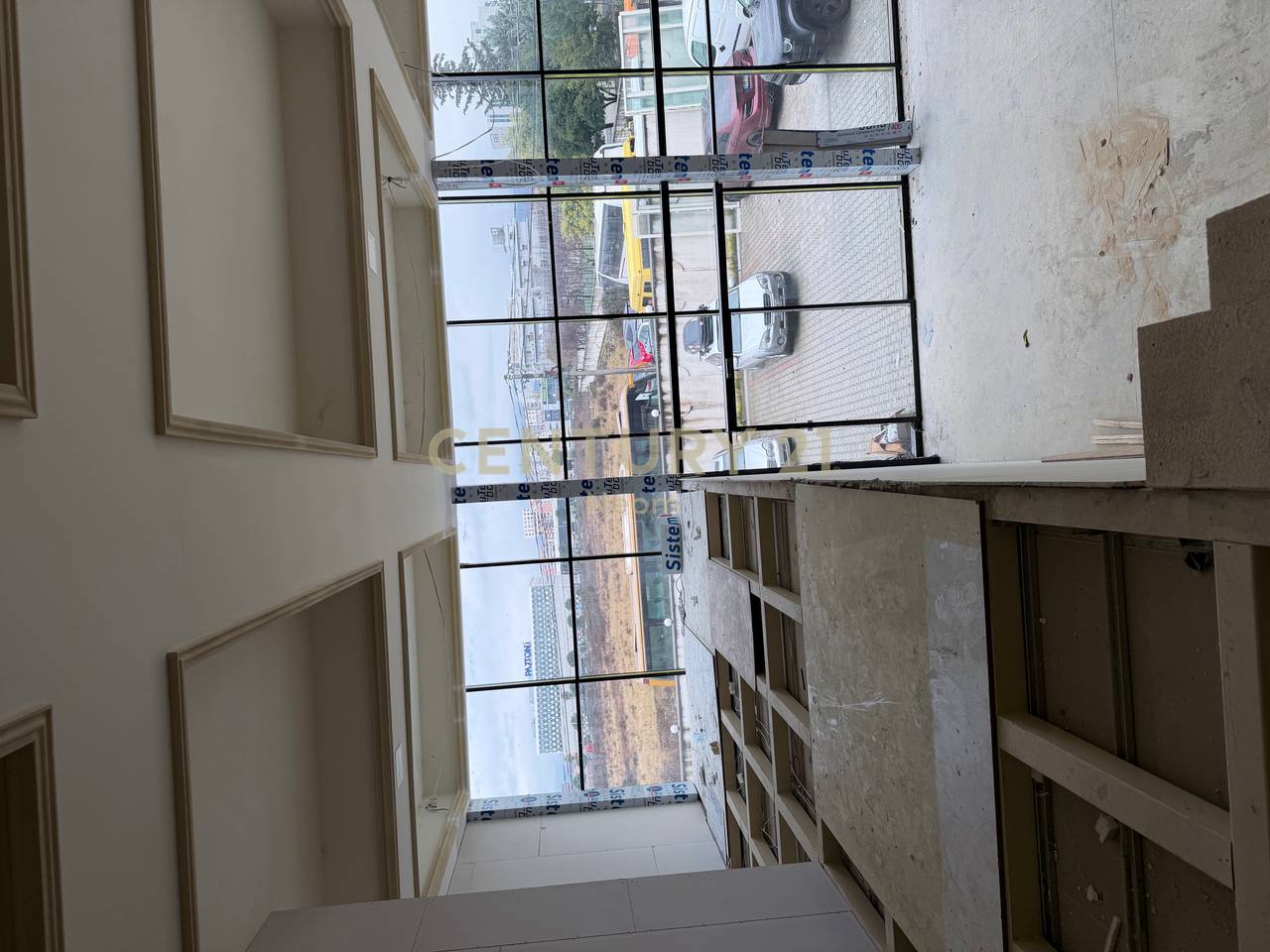 Locale Commerciale in Affitto – Casa Italia