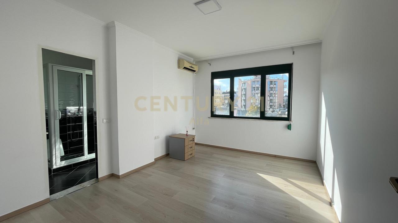 Shitet ambient per zyra ose per banim prane Sheshi Wilsonit!