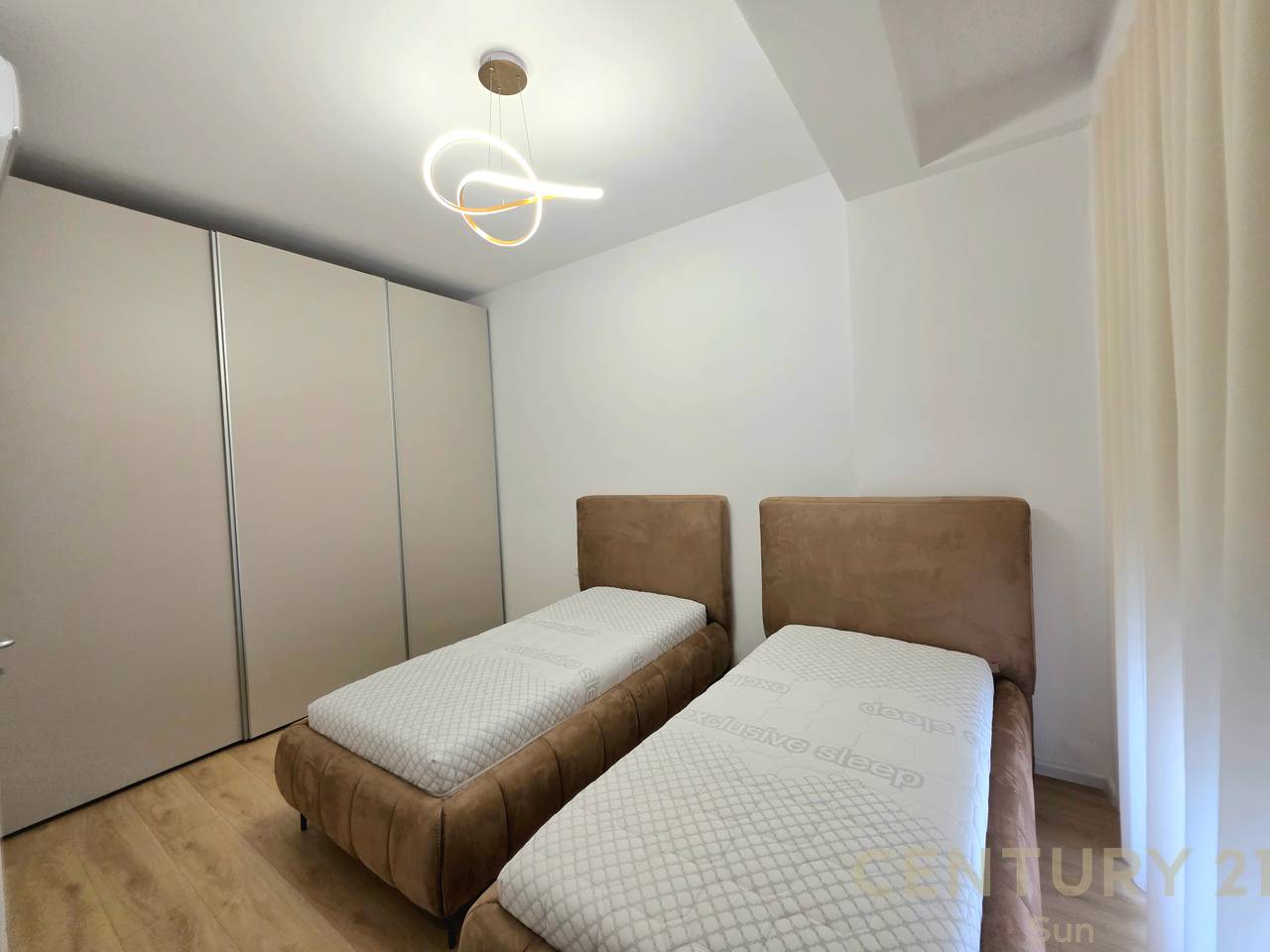 VILE PER QIRA NE ABA RESIDENCES