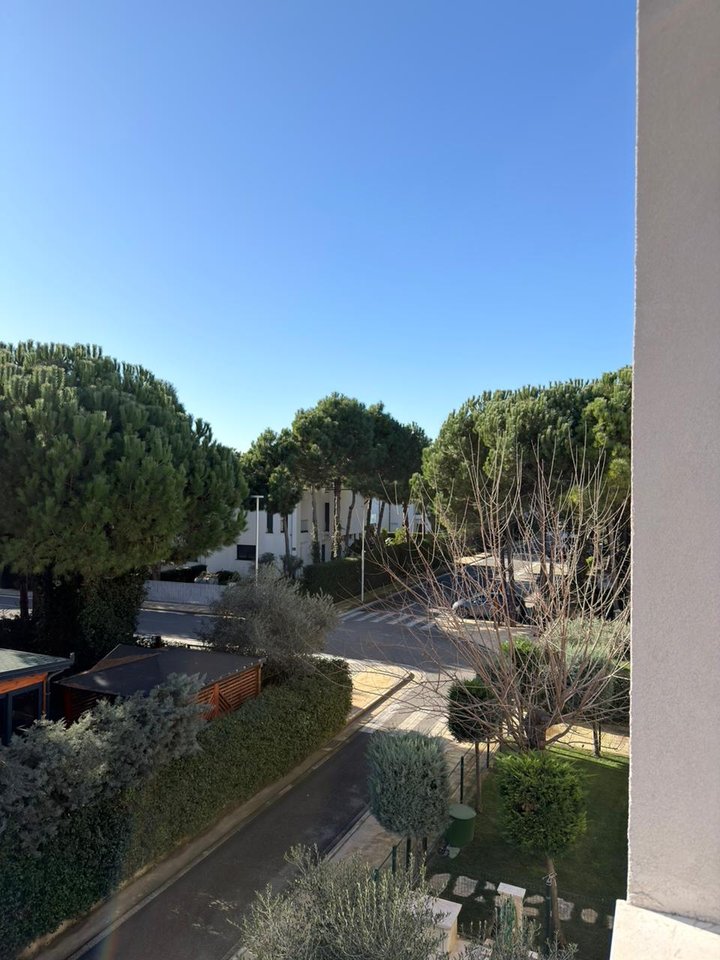 VALAMAR, APARTMENT 2+1+2 PARKING SPACES AVAILABLE!