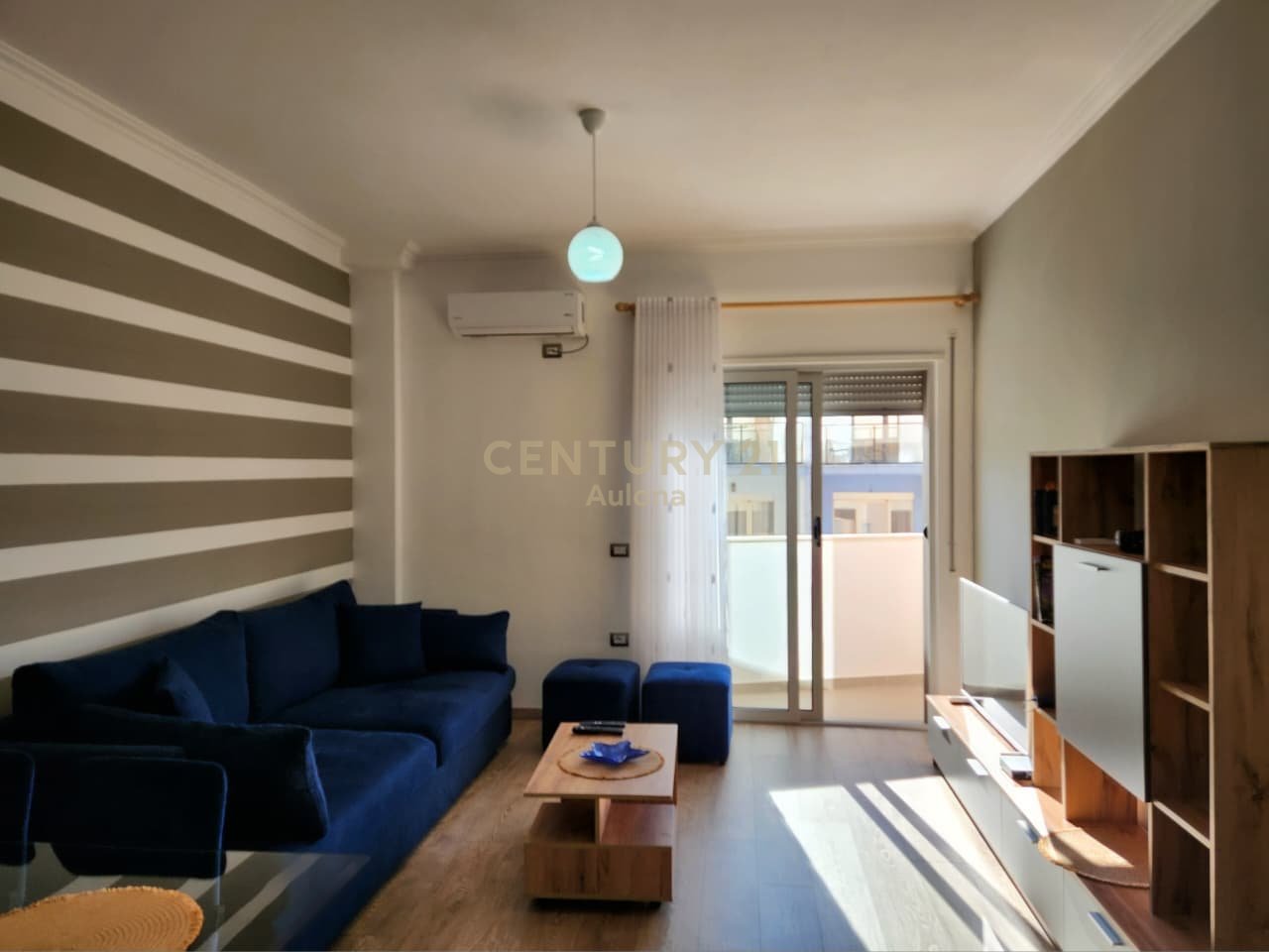 Apartament 1+1 për Shitje në Lungomare 1, Vijë e Parë