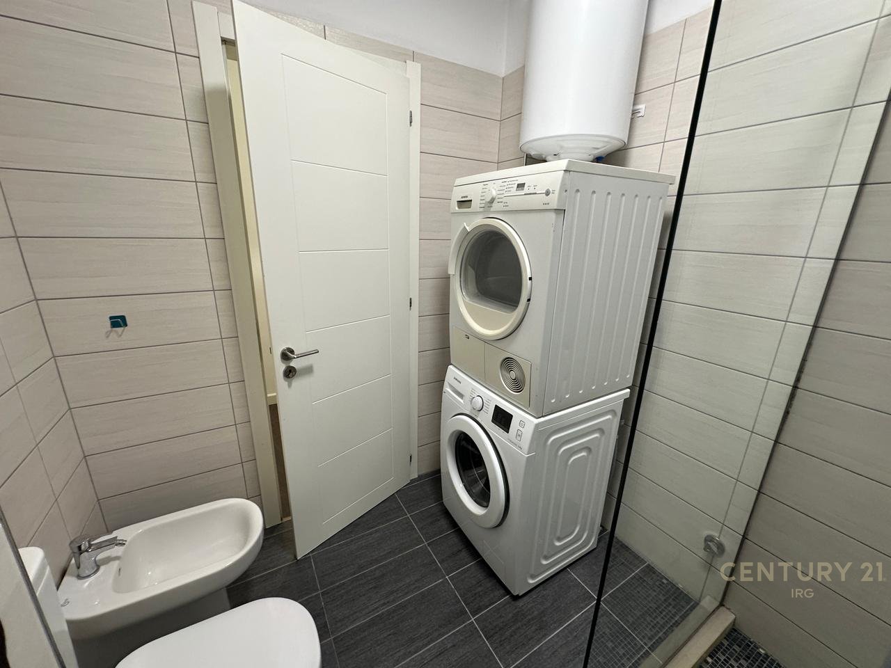 Shitet Apartament 2+1 në Astir – pranë Well!