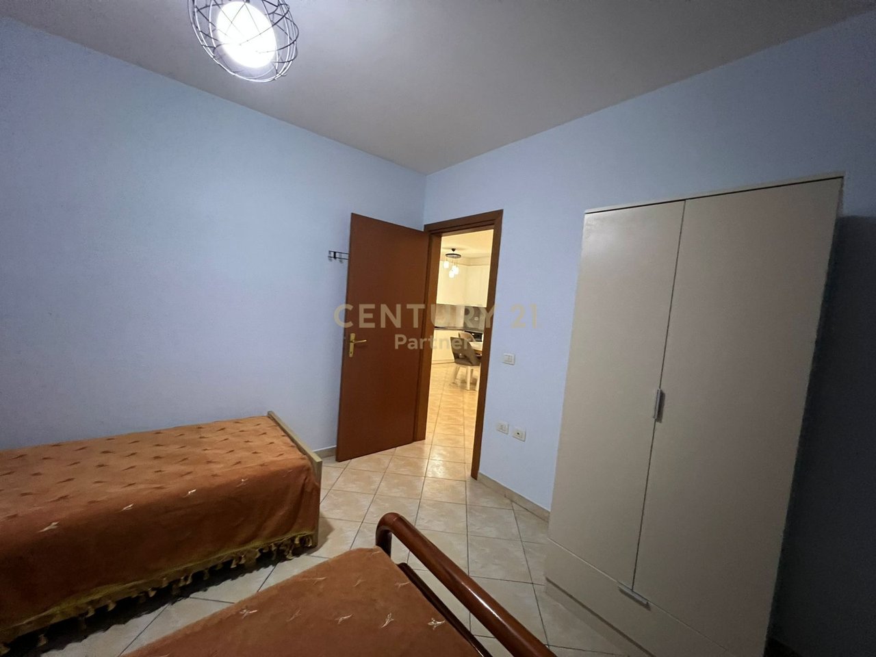 APARTAMENT 2+1+2 PËR QIRA – GLOBE, Ish Parku TIRANË