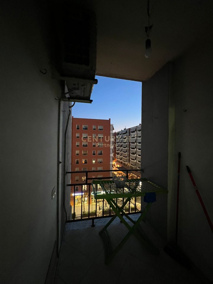 APARTAMENT 2+1+2 PËR QIRA – GLOBE, Ish Parku TIRANË