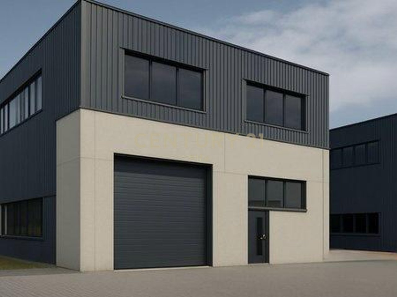 Magazzino su due piani in vendita – Via Siri Kodra!