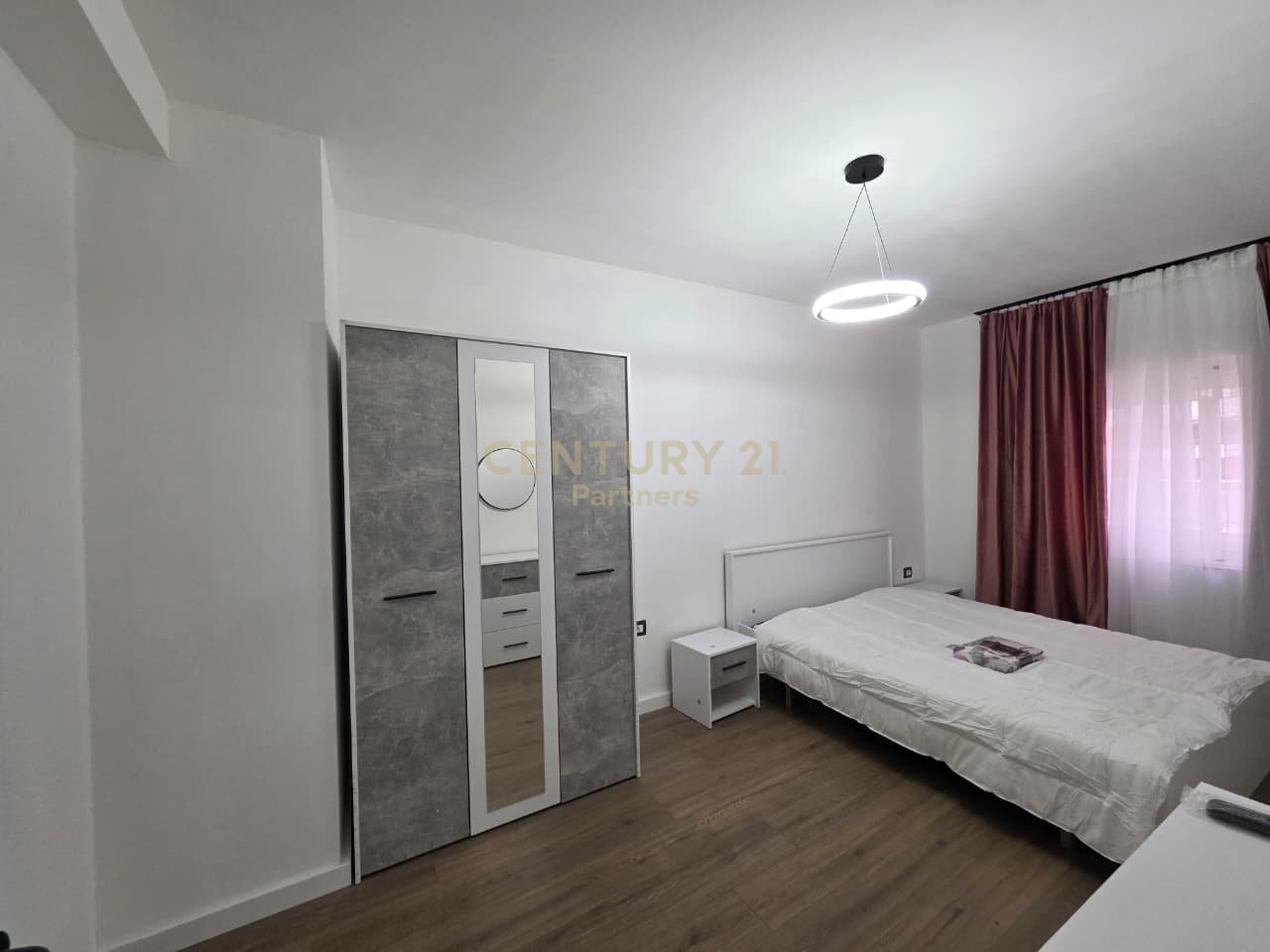 APARTAMENT 1+1+VERANDE, KOMUNA E PARISIT, PRANE LULISHTES 1 MAJI!