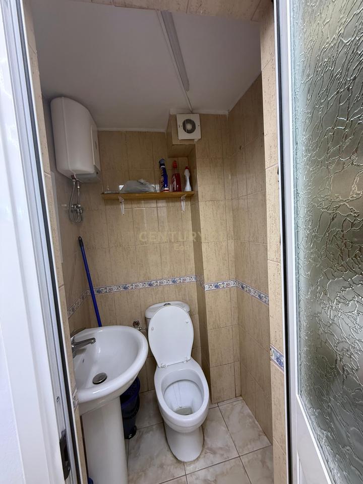 DYQAN PER SHITJE NE PLAZH DURRES !