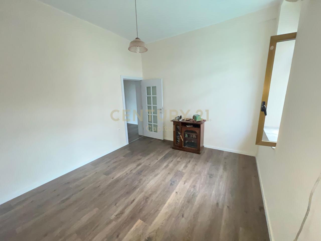 BUSINESS PREMISES FOR RENT – FLOOR 0, MAIN STREET, MAXIMUM VISIBILITY