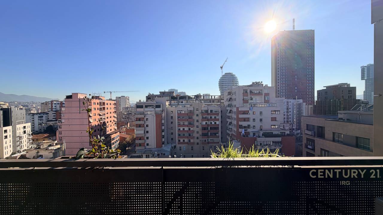 JEPET ME QIRA APARTAMENT 1+1 TEK RRUGA BARRIKADAVE !