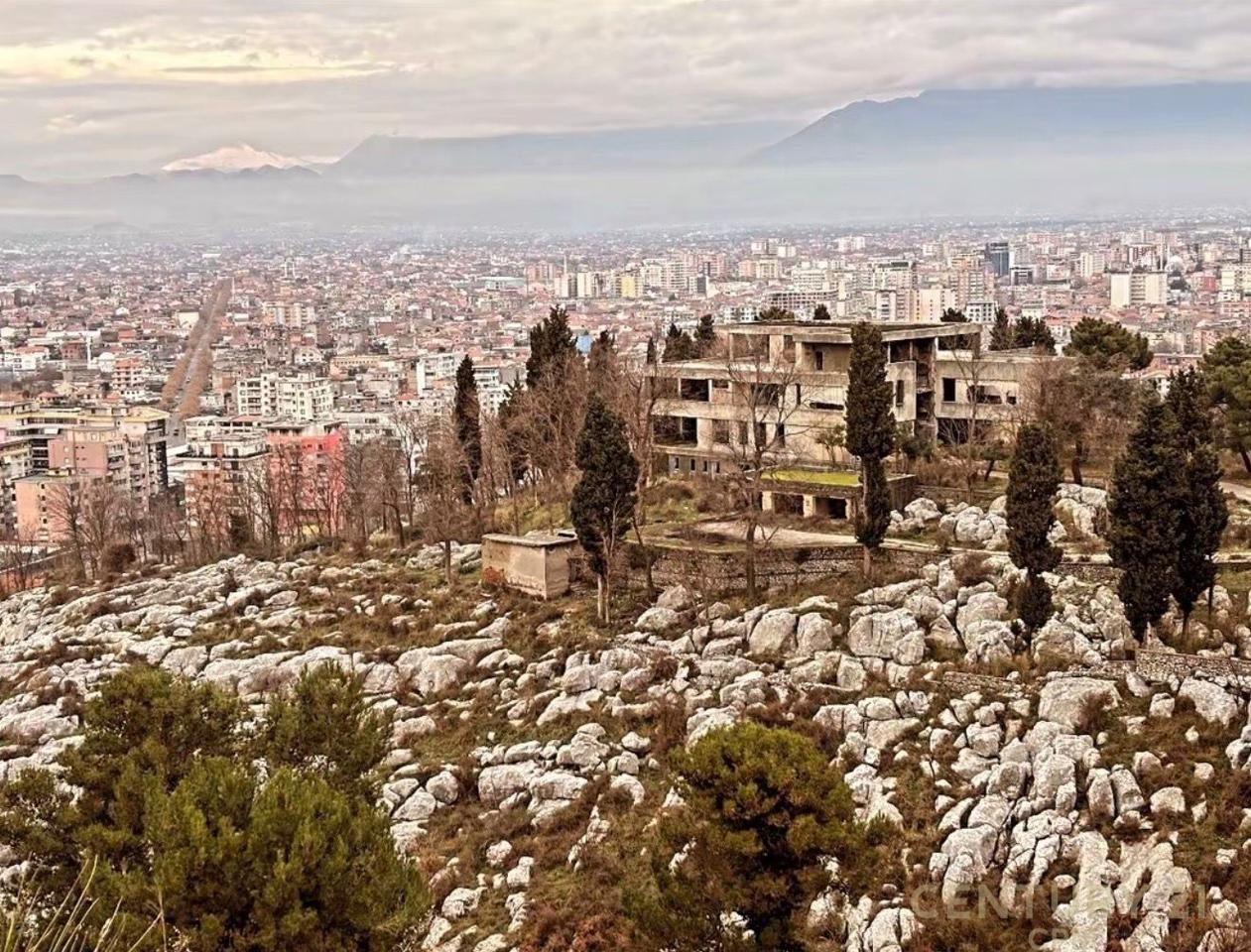 Tokë Për Shitje ne Shkodër me siperfaqe trualli 11784 m² dhe ndertese 974.25 m²