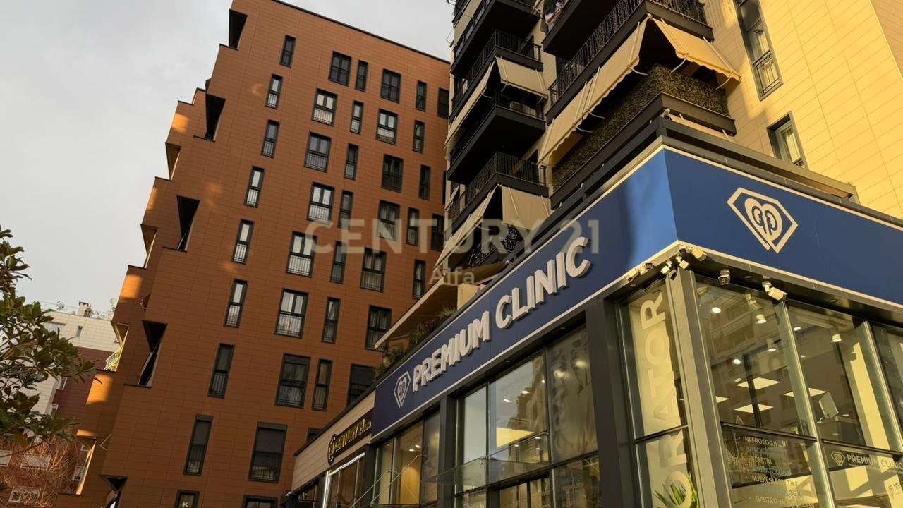 Apartament 3+1+2 per shitje tek Rruga e Kosovareve.