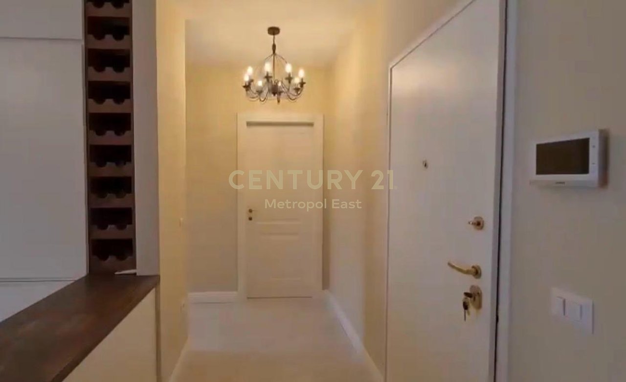 JEPET ME QIRA – Apartament 1+1 në Joy Residence, pranë TEG