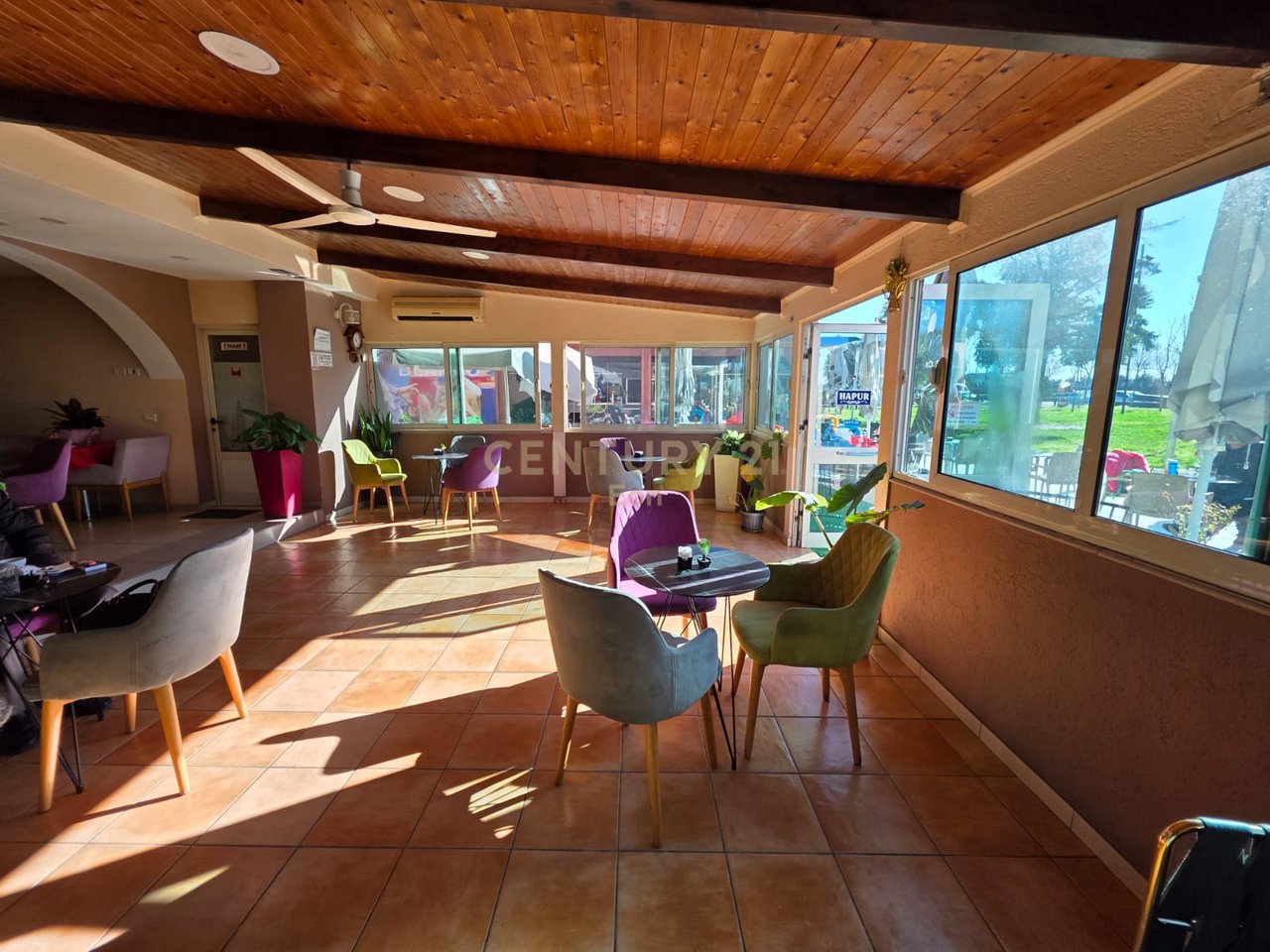 SHESIM AMBIENT BIZNESI BAR/LOKAL DURRES !