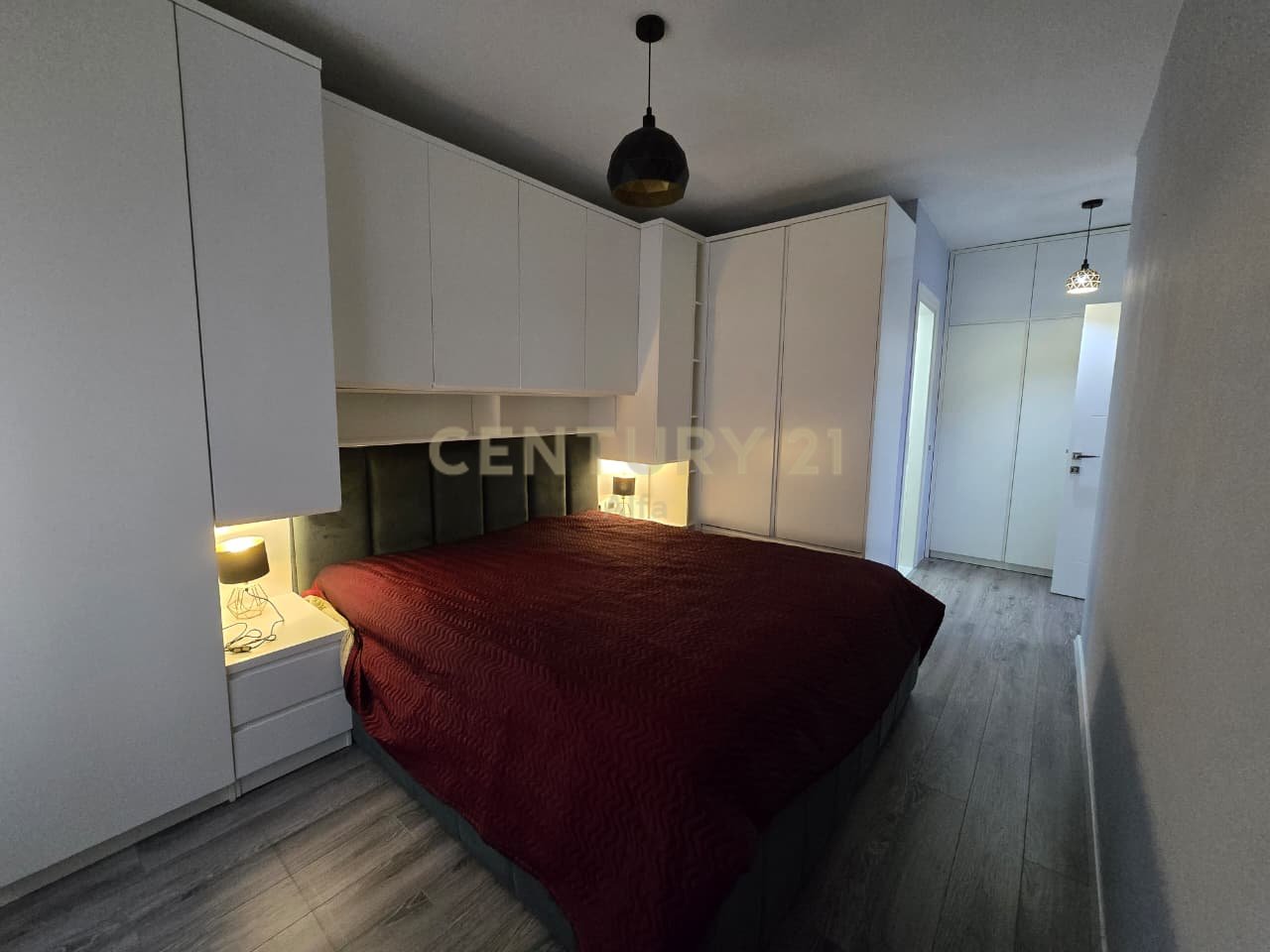 Apartment 2+1+2 for Rent in Misto Mame