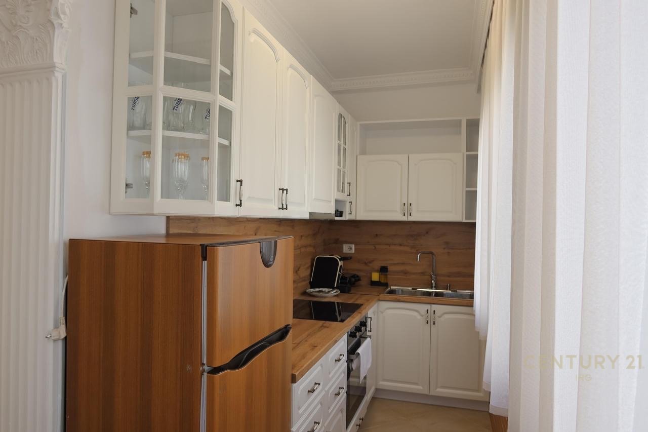 Appartamento 2+1 in affitto, ex Esposizione!