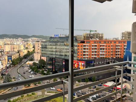 APARTAMENT 2+1+2 PER SHITJE PERBALLE RING CENTER,ZOGU I ZI!