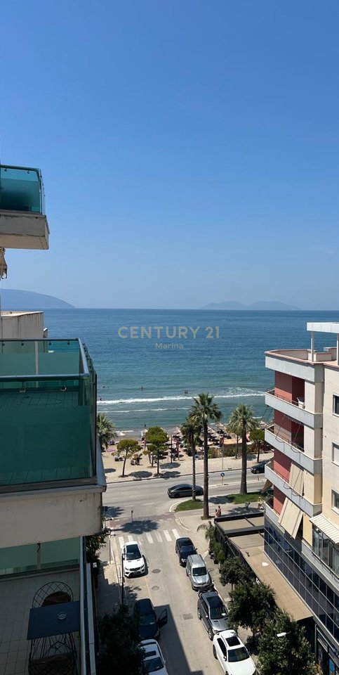 APARTMENT 2+1 FOR RENT, ON THE LUNGOMARE!