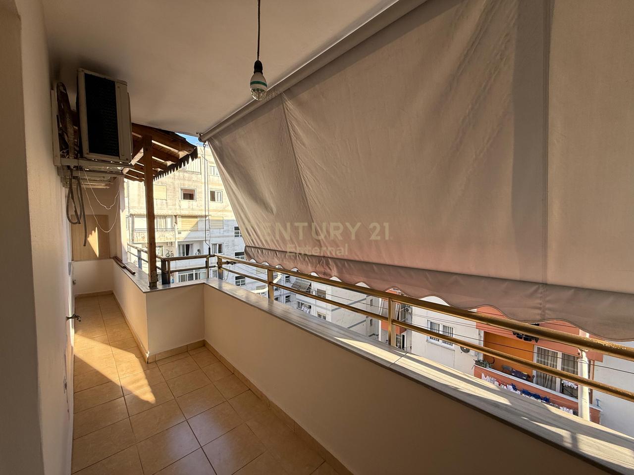 Apartment 2+1+2 for sale near Casa Italia