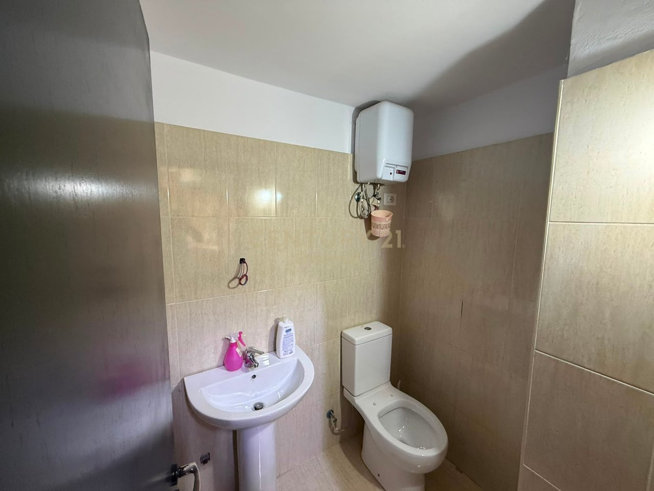 Business Premises for Sale in Fresk