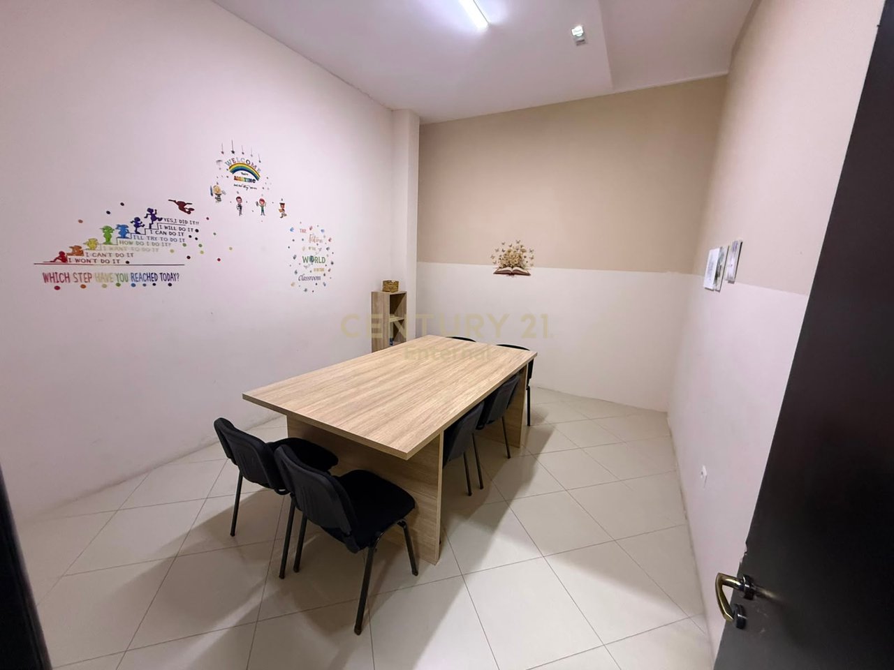 Business Premises for Sale in Fresk