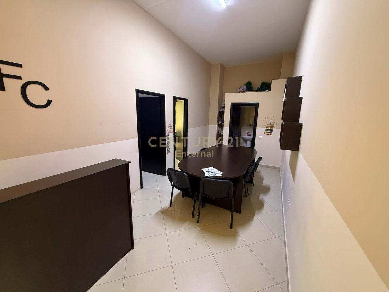 Business Premises for Sale in Fresk