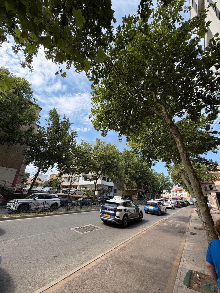 Commercial Space Main Road  for Rent near the United School