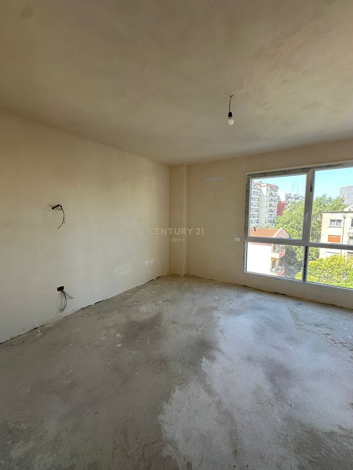Apartament 1+1 per shitje ne Ali Dem