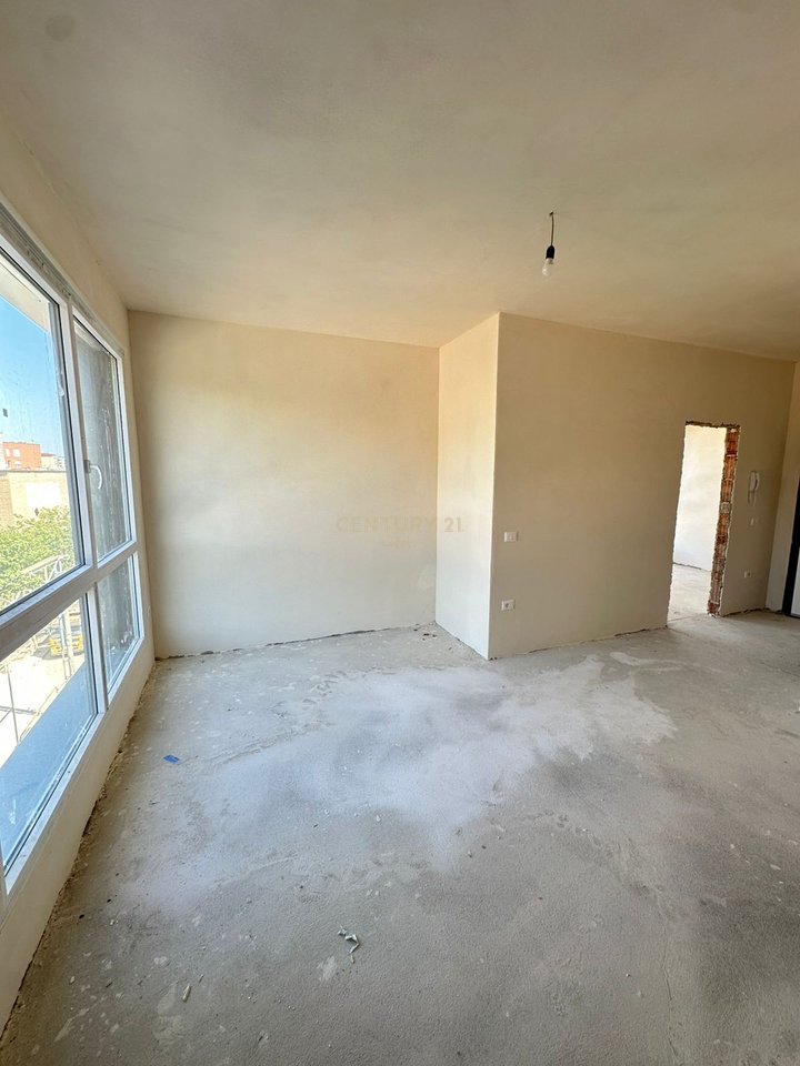 Apartament 1+1 per shitje ne Ali Dem