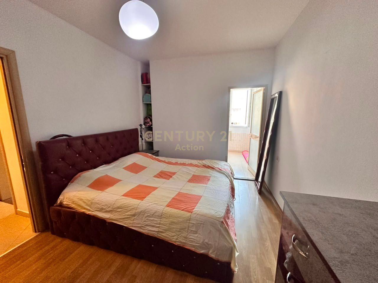 🏡 Apartament 2+1 në Kompleksin Kontakt, Rruga Ndre Mjeda