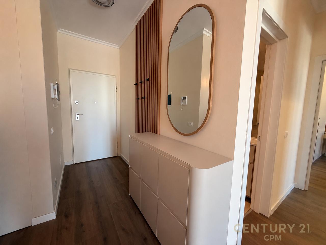 TEK ALTANA, APARTAMENT 2+1+2+POST PARKIMI PER QIRA!
