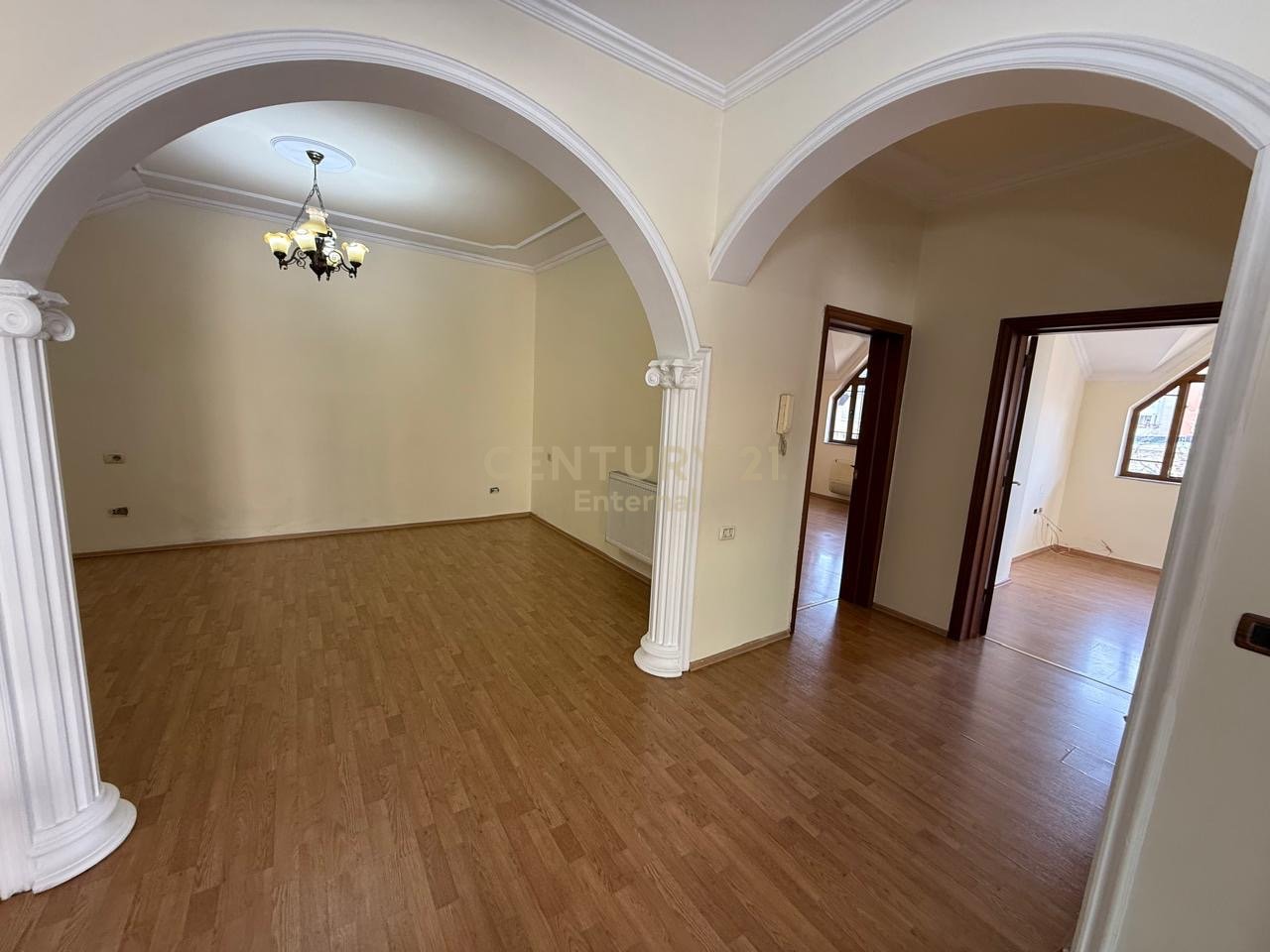 Duplex for rent in former Bllok