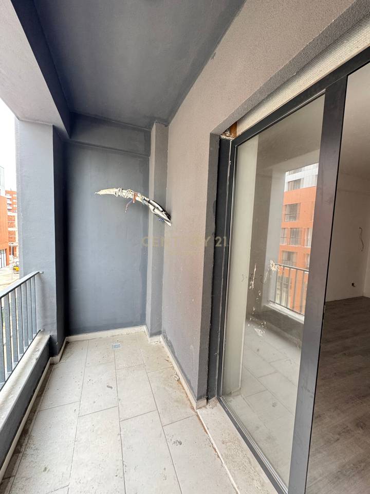 APARTMENT 2+1+2 TOILETS FOR SALE NEAR URBAN GATE COMPLEX