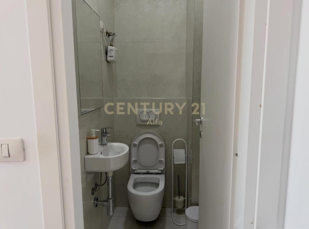 Office for rent near Dinamo Stadium!