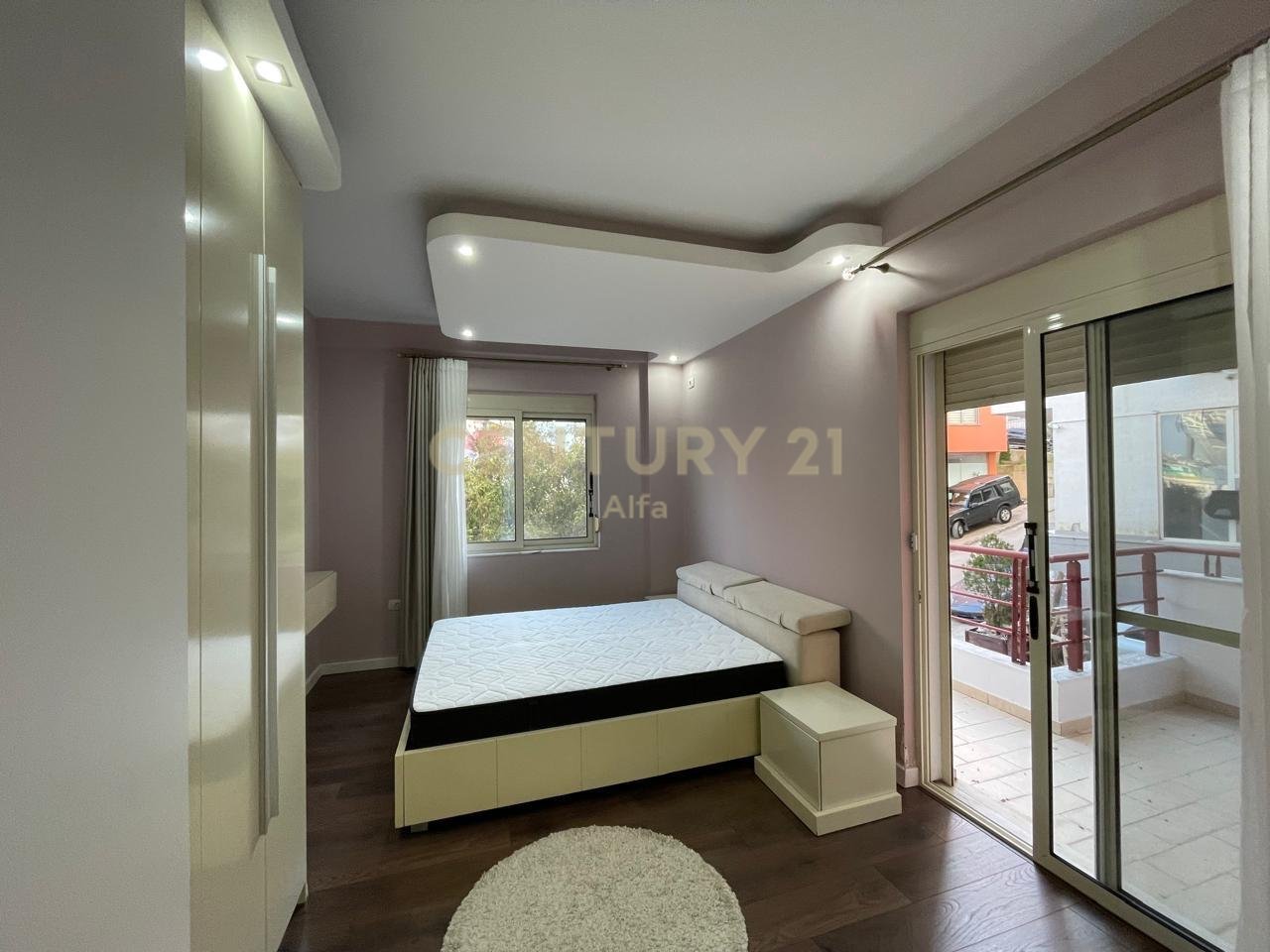 FOR RENT, 1+1 APARTMENT, NEAR THE DRY LAKE!
