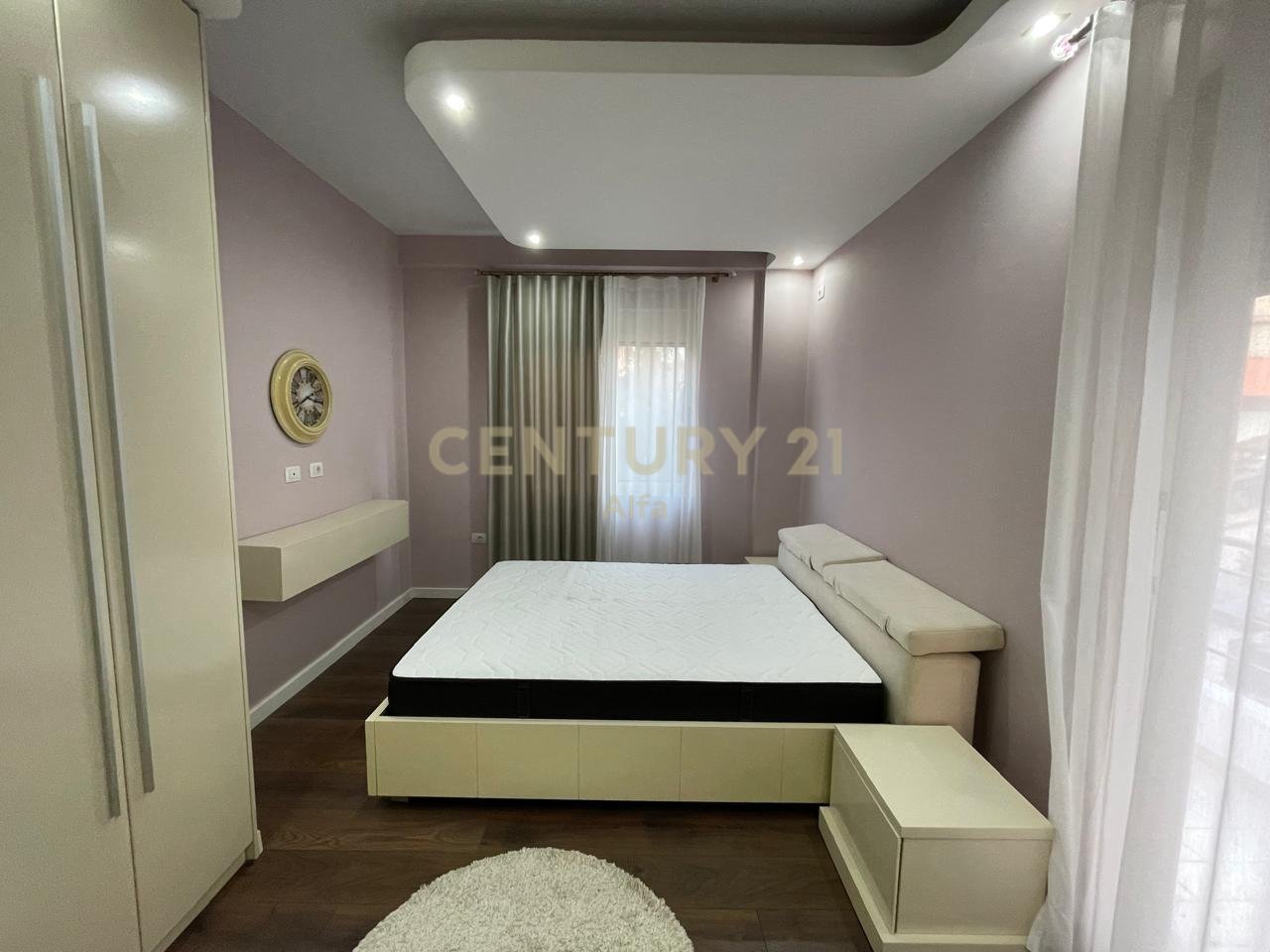 FOR RENT, 1+1 APARTMENT, NEAR THE DRY LAKE!