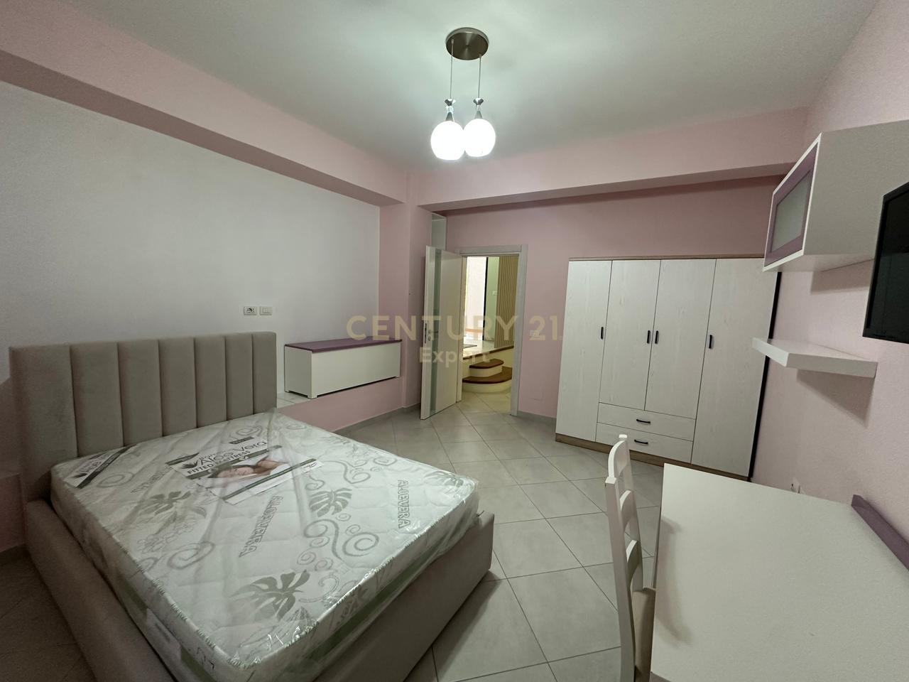 APPARTAMENTO 3+1+2 IN AFFITTO VICINO AL TRIBUNALE