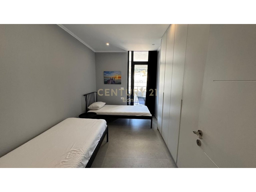 CURRILA APARTAMENT PAMJE DETI  2+1+PARKING , "WHITE HILL RESIDENCE"!