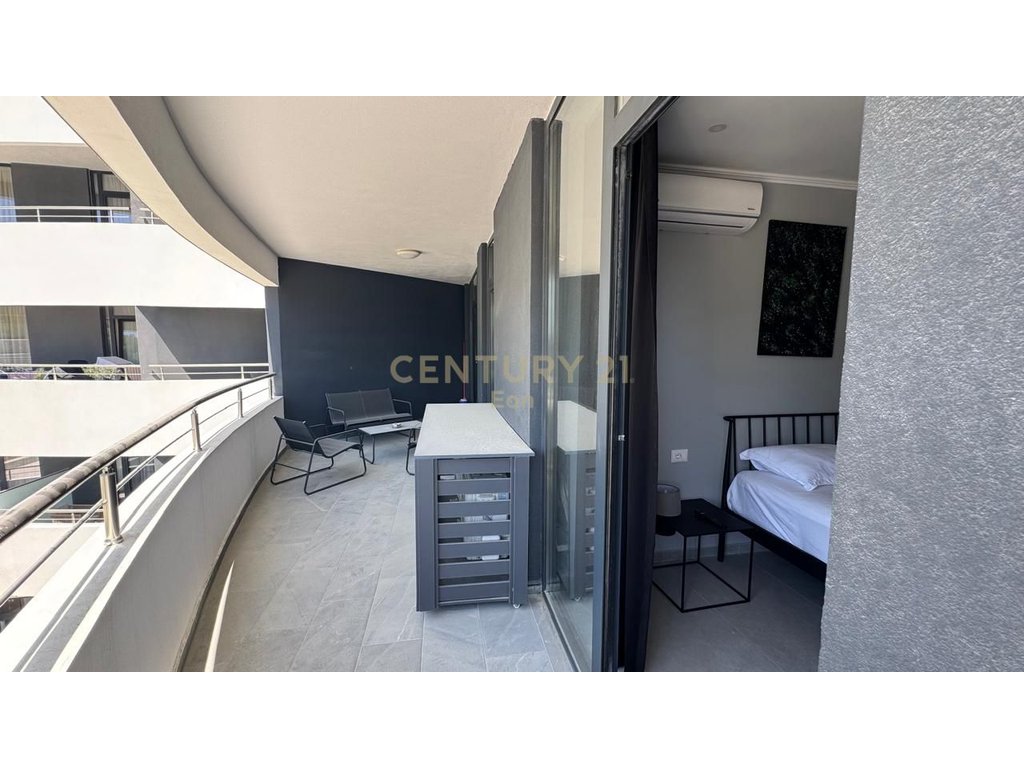 CURRILA APARTAMENT PAMJE DETI  2+1+PARKING , "WHITE HILL RESIDENCE"!