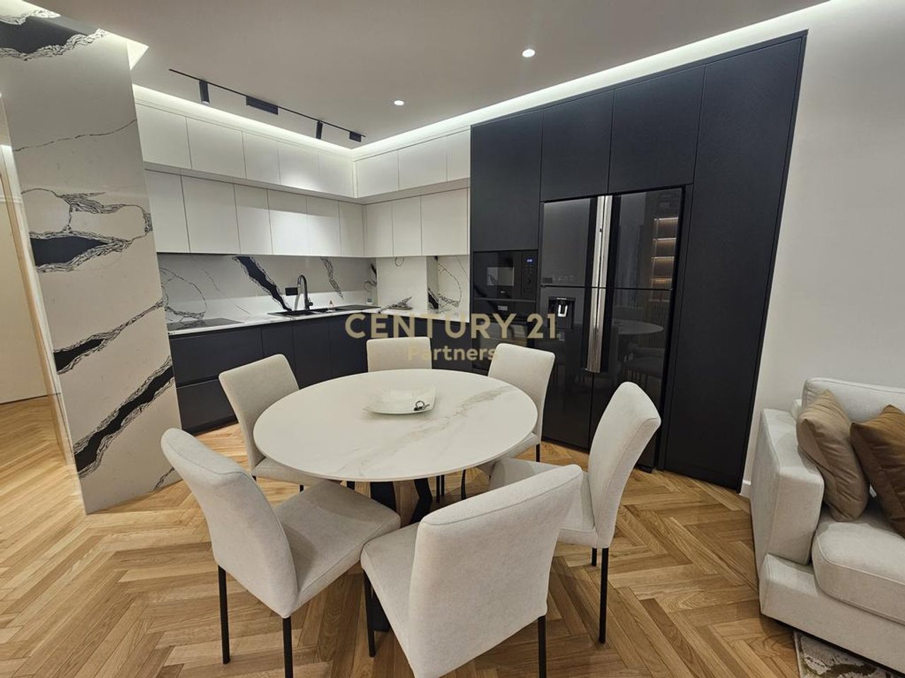 🏡 IN VENDITA – SUPER APPARTAMENTO 2+1+2 A ASTIR!