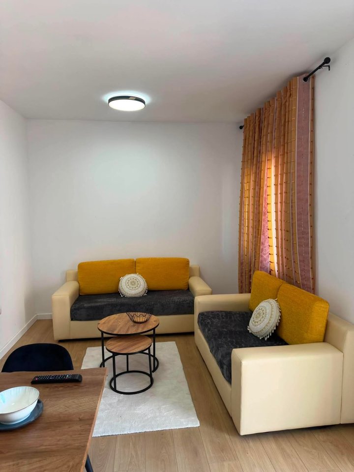 AFFITTASI APPARTAMENTO 1+1 NEL QUARTIERE SPITALLE, DURAZZO