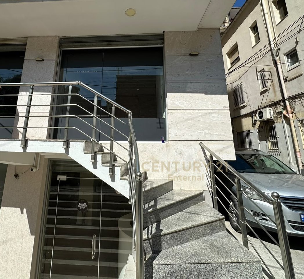 Commercial Space for Rent in Myslym Shyri