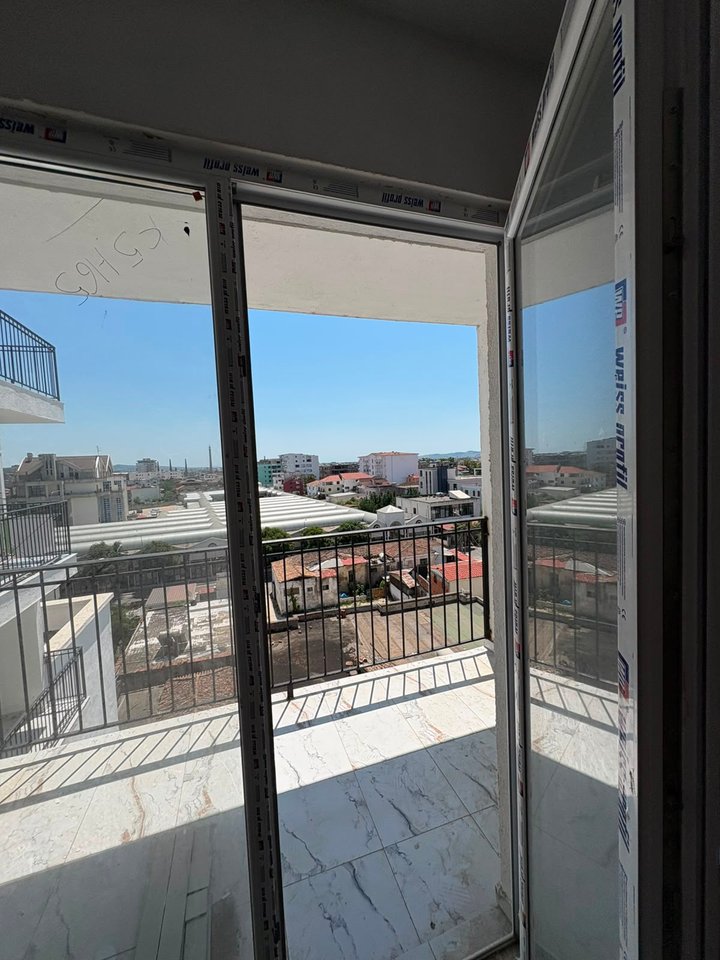Apartment 3+1+ 2 For Sale in Kavajë