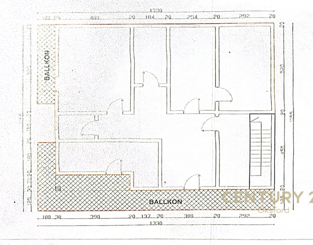 Apartament 3+2+1 në një Vilë Private për Shitje – Plotësisht i Mobiluar, Oborr Privat, 3 Ballkone &amp; Parkim | Shkozë, Tiranë