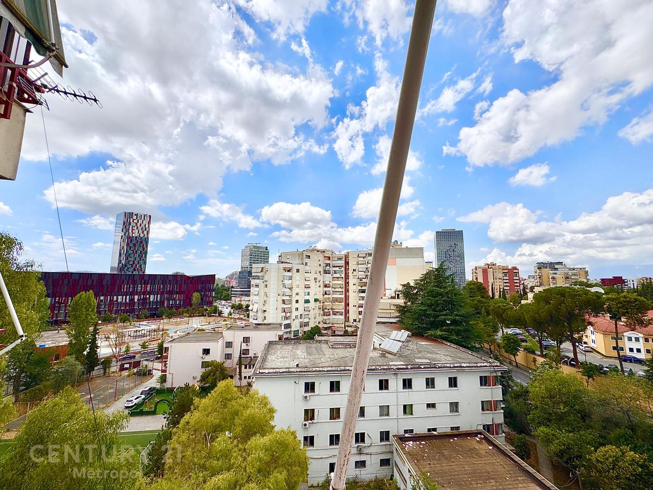 FOR RENT APARTMENT 3+1+2, ELBASAN STREET !