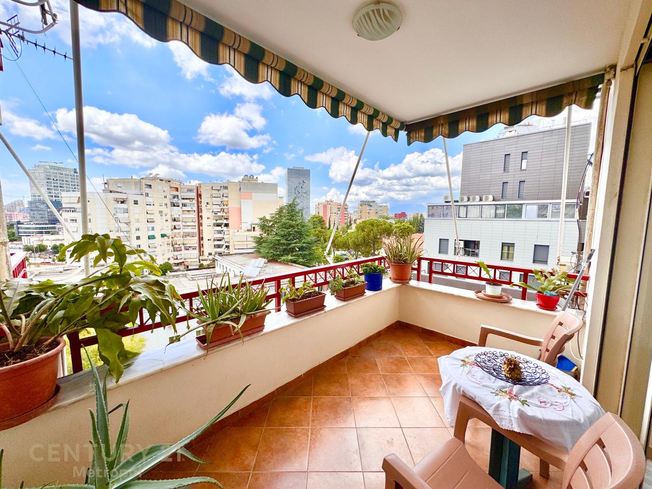 FOR RENT APARTMENT 3+1+2, ELBASAN STREET !